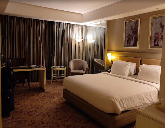 Radisson Hyderabad Review: Exceptional Service & Comfort